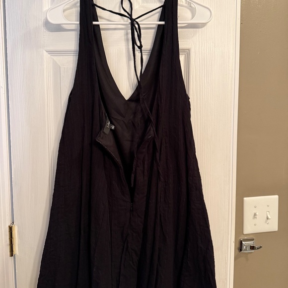 Charming Perfection Black Tie-Back Mini Shift Dress | L - Picture 3 of 5